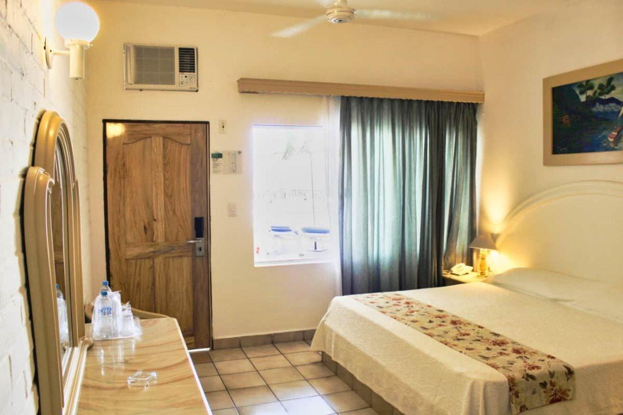 Tropicana Hotel Puerto Vallarta Eksteriør billede